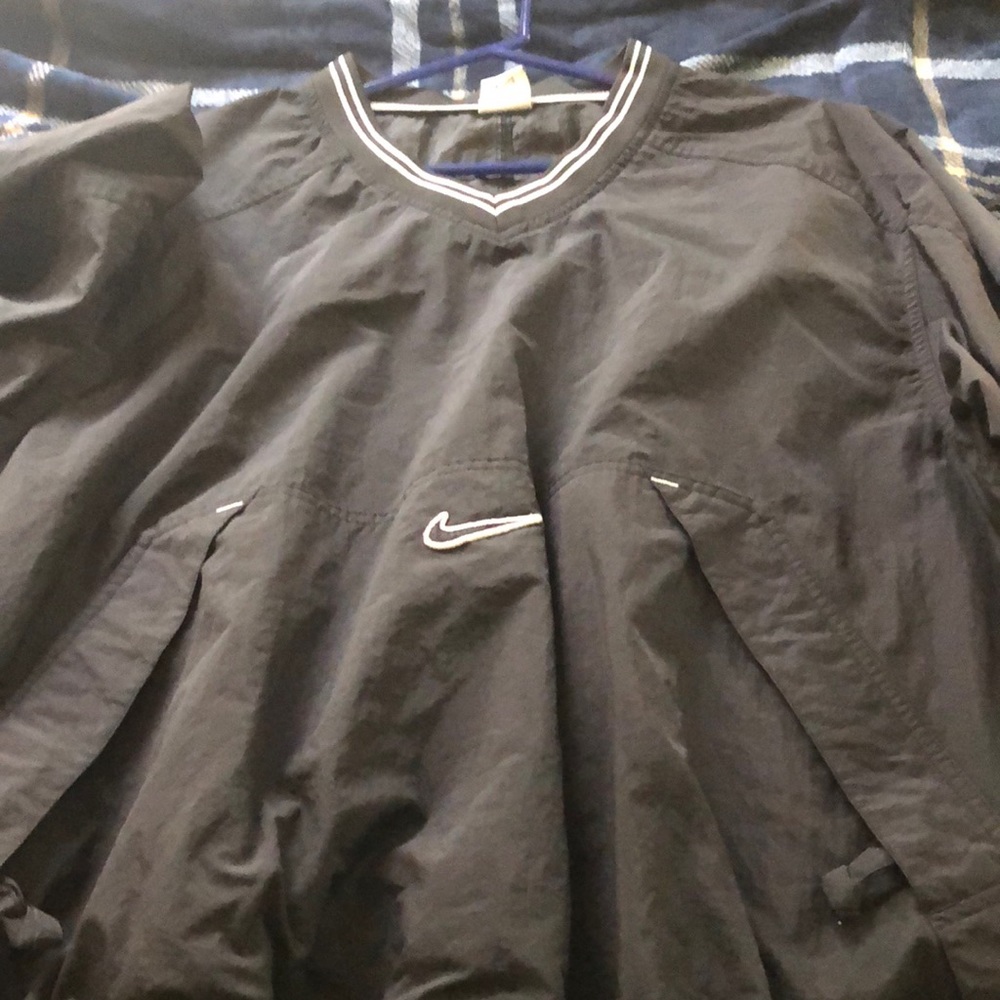 nike vintage windbreaker ❄️